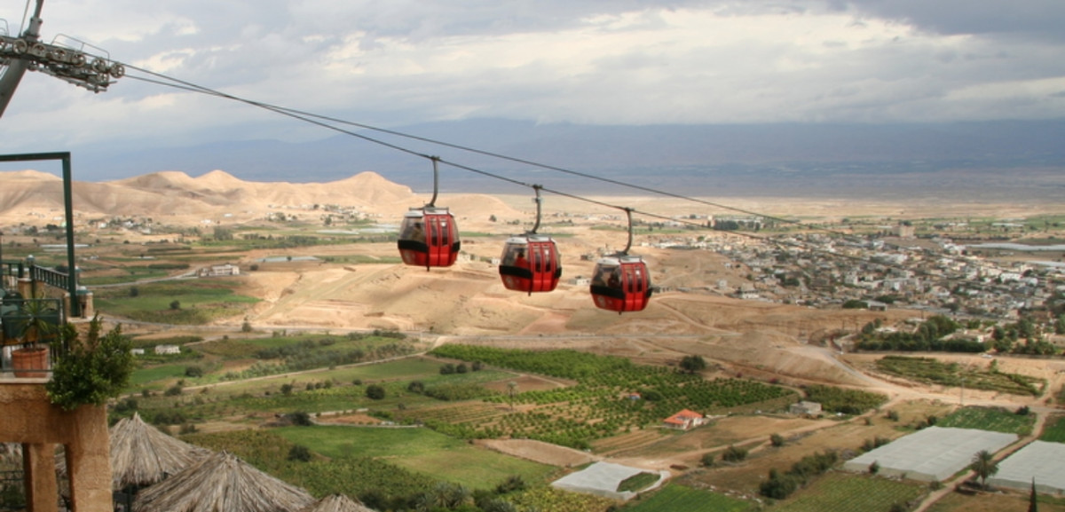 The Jericho Cable Car hosted a breathtaking sunrise watching event